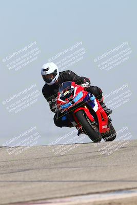 media/Mar-24-2025-2WTD (Mon) [[55b4b08488]]/C Group/1140am (Outside Grapevine)/